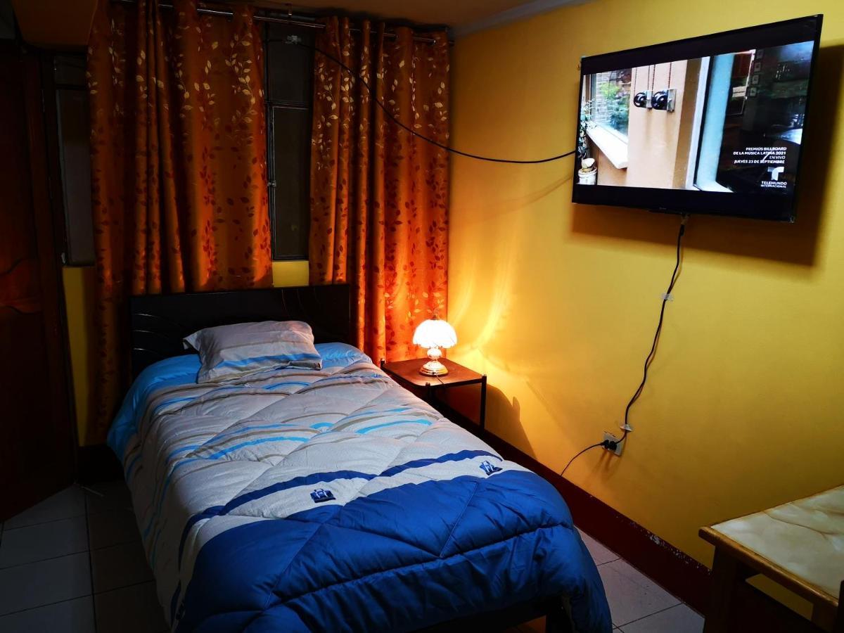 Hostel Las Gardenias Ayacucho Buitenkant foto