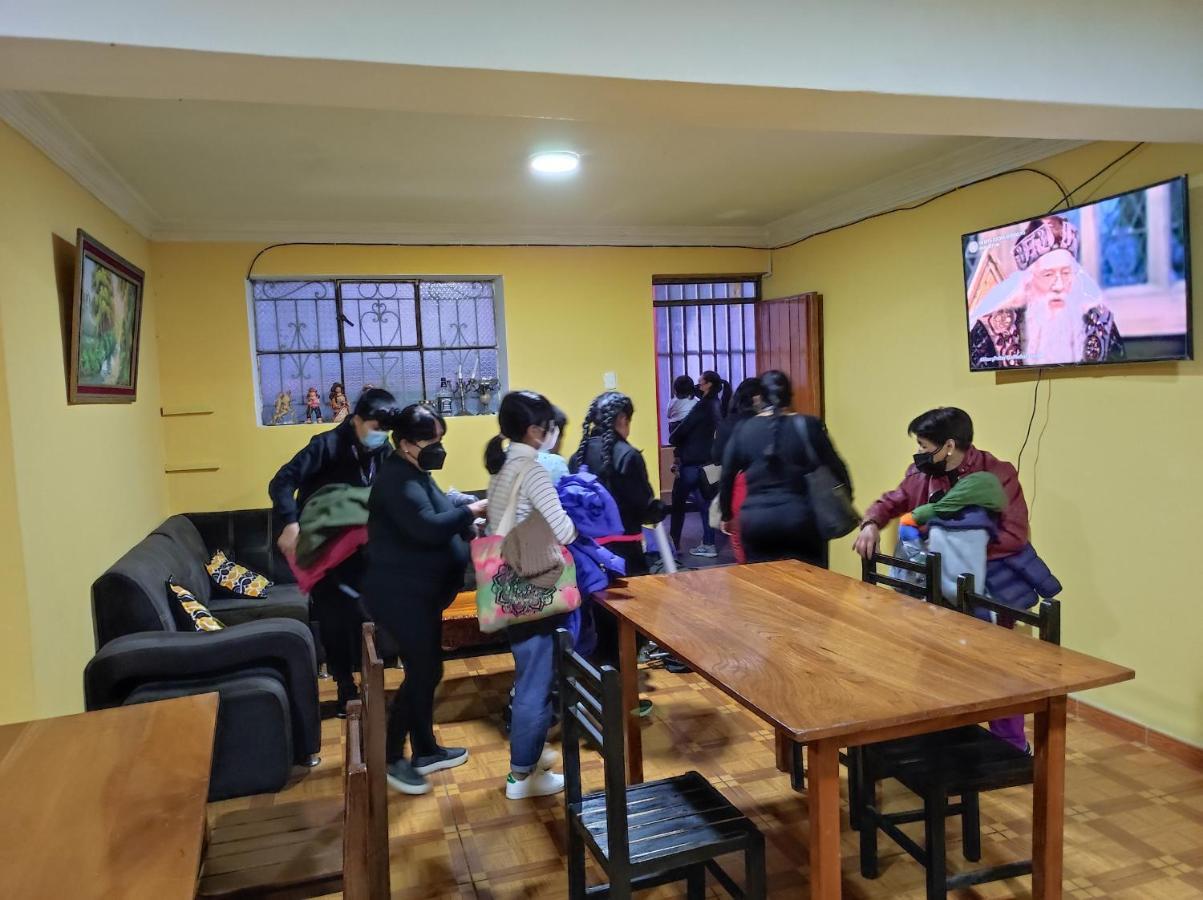 Hostel Las Gardenias Ayacucho Buitenkant foto